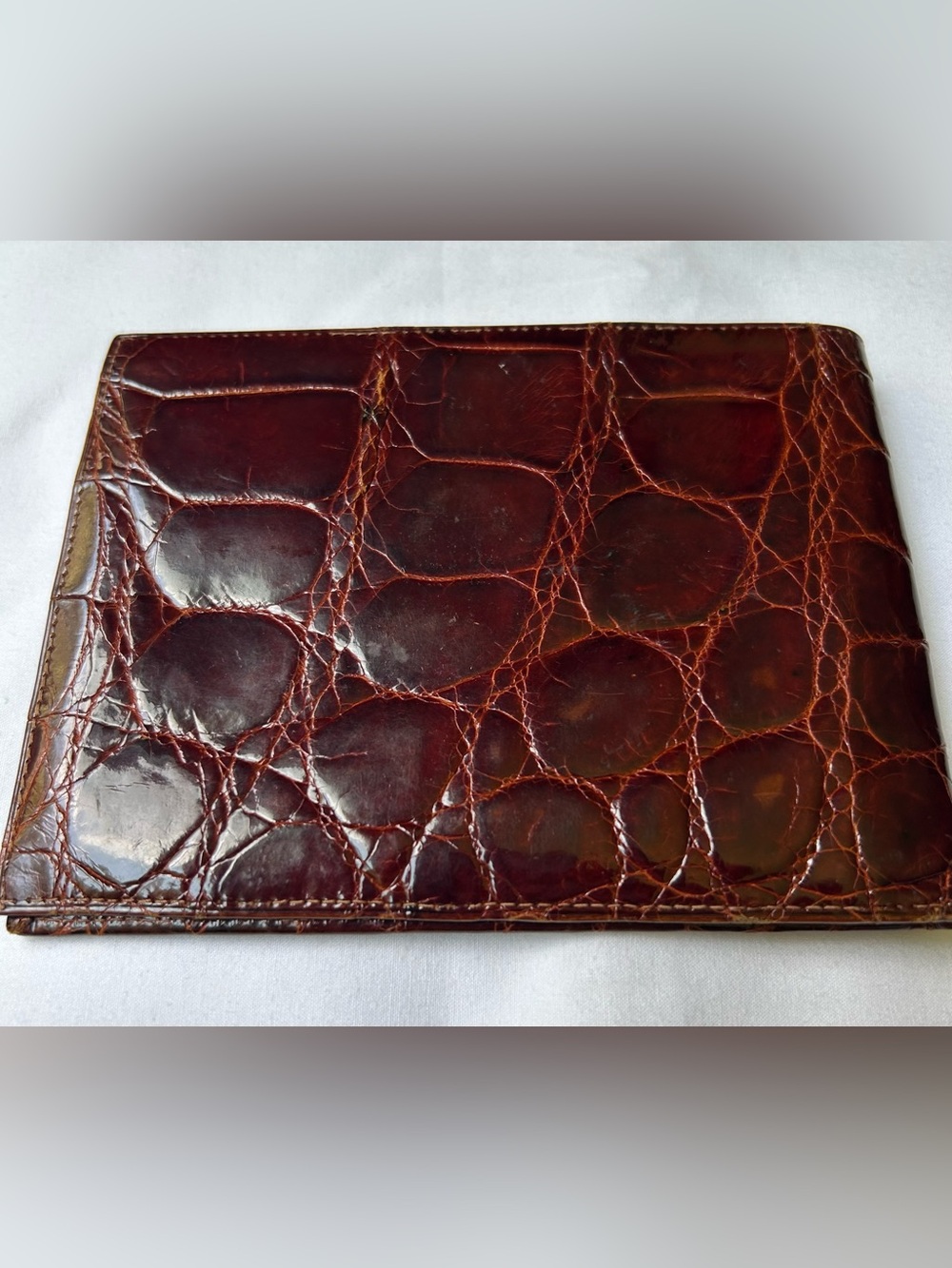 Real Crocodile Brown Leather Billfold - Classic Men's Accessory